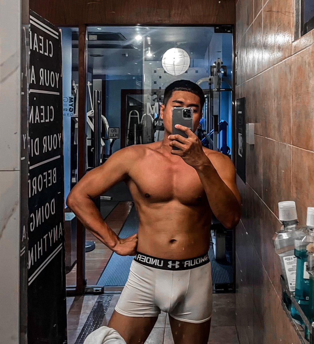 chocolate_fb's tweet photo. I’m here 🍌💦♨️
@vckcoolspace 
🍫🍫🍫
ช็อกโกแลตอุ่นๆ https://t.co/uEzJGZnijX