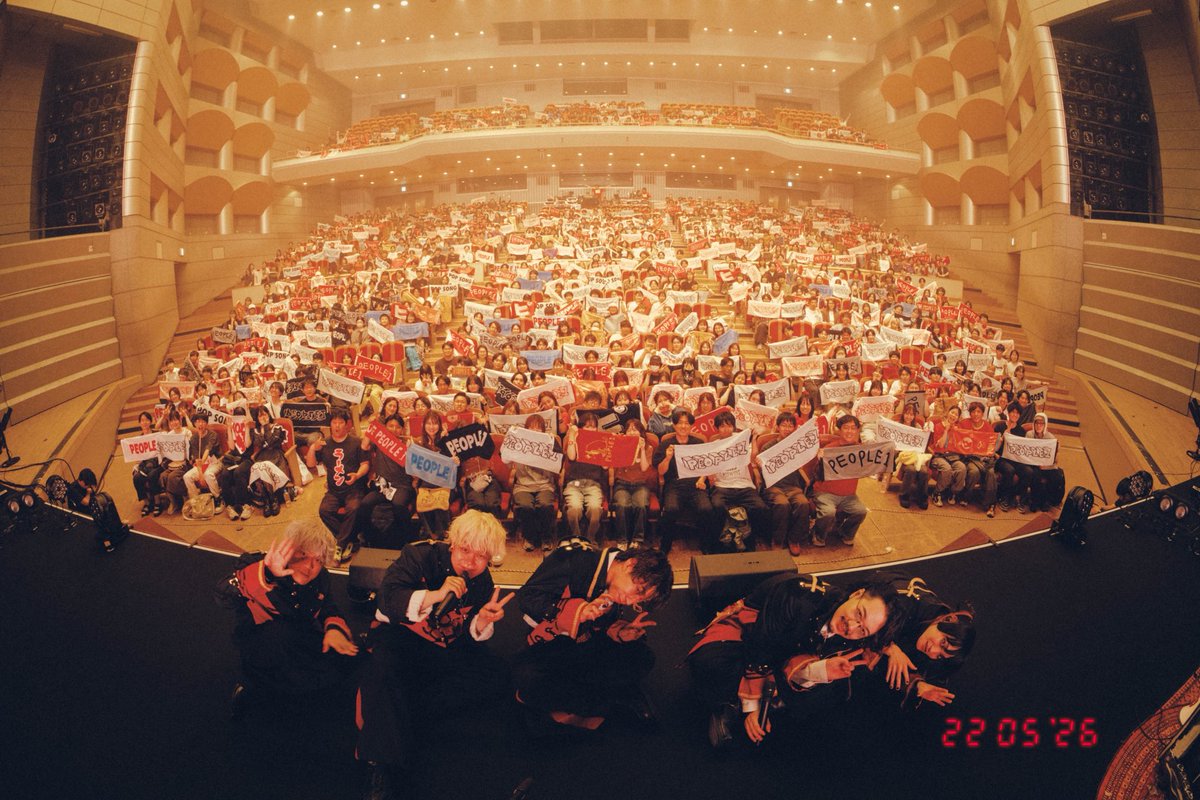 PPP_PEOPLE1's tweet photo. PEOPLE 1 SS TOUR 第9回本公演 "HAVEN"

　　　　　　　　完。

今年12月5日(土),6日(日)に開催いたします、
第10回本公演 "東京" at 京王アリーナ東京にて
貴方のご参加をお待ちしています。

#PEOPLE1 https://t.co/jjstnbTz2k