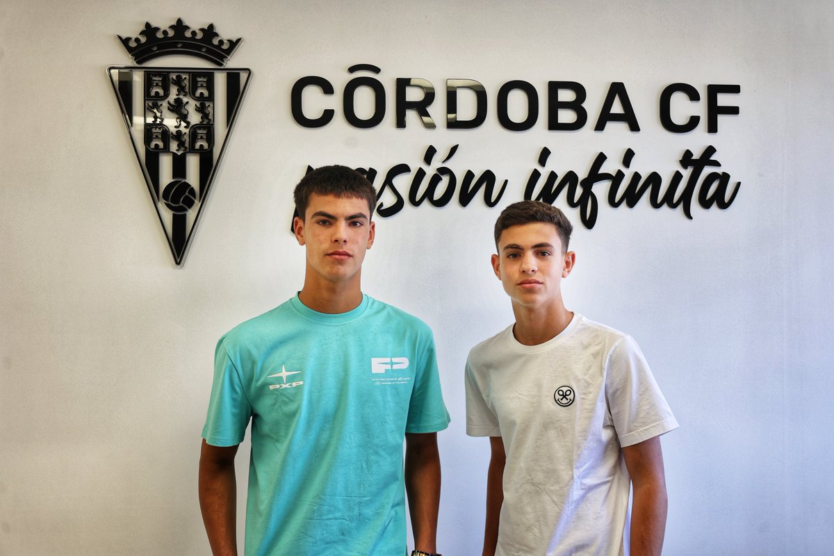 Cantera_CCF's tweet photo. 📰 𝘾𝙊𝙈𝙐𝙉𝙄𝘾𝘼𝘿𝙊 𝙊𝙁𝙄𝘾𝙄𝘼𝙇

✍️ Diego Tristán Mora y Mikel Tristán Mora renuevan su compromiso con el #CórdobaCF

ℹ️ https://t.co/wbcKiOzi13

💚 #CórdobaB | #CanteraCCF https://t.co/TW0vCbpYVe
