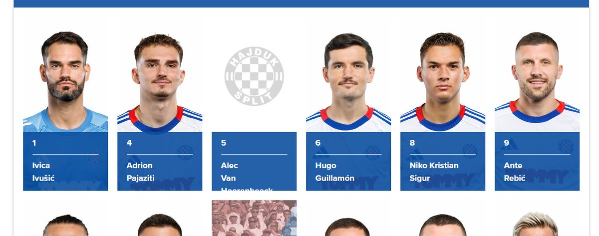 duje_kh's tweet photo. @hajduk , koliko će počasnih istrčavanja dobiti web designer radi lošeg dizajna u kojem se ne vidi prezime igrača. https://t.co/VrT3PhimHh