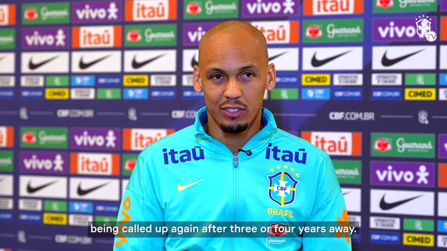Alive_LFC's tweet photo. 🚨Fabinho on choosing liverpool and Yan diomande Situation:

🗣️"People still ask me, years later, why I chose #LFC over Manchester United. It was never a difficult decision once I spoke to the club. It was about the project, the family atmosphere, and the shared vision that Jürgen Klopp built. I chose a place where I knew I could be part of something legendary, where the culture was built on hard work and togetherness, not just names on a back of a shirt.

That brings me to the situation with Yan Diomande. I understand the desire to chase trophies and individual honors like the Ballon d'Or; every player wants to be at the top of the mountain. If he sees his future elsewhere, that is his professional prerogative. However, the way he has handled this is what I cannot respect.

Especially while deals are being negotiated, is simply unethical. It is disgraceful to show such a lack of respect for a club and its supporters who were prepared to open their doors to you. You can have your own ambitions, but you must carry yourself with class. At Liverpool, we were taught that you show respect to the badge you are negotiating with, no matter what. He may get his move to PSG, but he has learned nothing about the character required to truly be a champion."