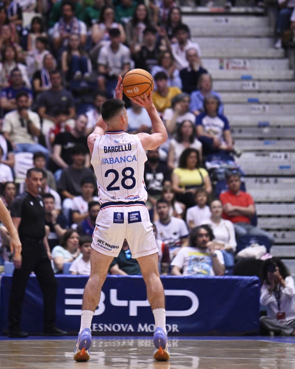 MONBUS OBRADOIRO tweet media