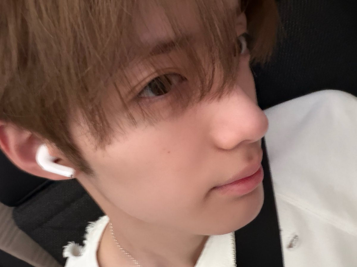 ALD1_official's tweet photo. No make-up 🤧🤧

#ALPHADRIVEONE #ALD1
#알파드라이브원
#SANGHYEON #상현 https://t.co/tL9QTA4PPZ