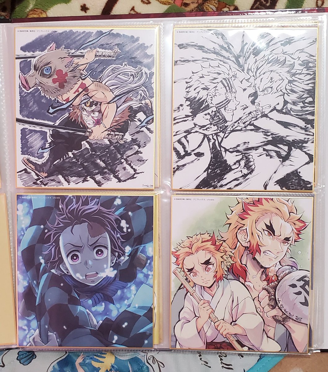 seramoon_0630's tweet photo. グッズ整理の為、お譲り致します🙇‍♀️
鬼滅の刃 全集中展 ミニ色紙 無限列車 遊郭編 ufotable
譲▶︎画像1～9枚目の物
求▶︎ALT参照
1～4枚目は画像10枚目のバインダーに入れておりました。
5～9枚目の画像は12枚目のバインダーにいれておりました。
大阪でしたらバインダー毎お手渡し可能です。⬇ https://t.co/W3kzvr31ZQ