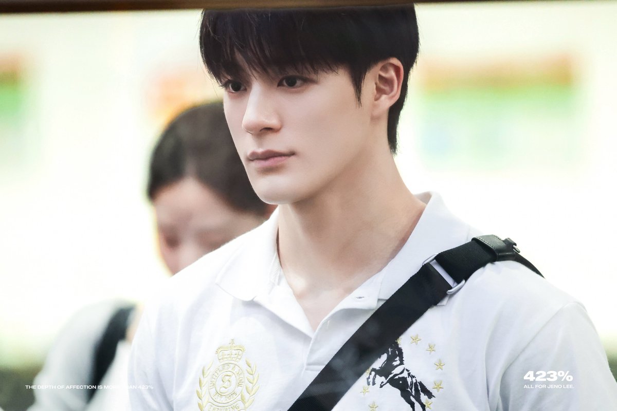 morethan423_jn's tweet photo. 260629 HND🛫

#제노 #JENO #ジェノ 
#엔시티드림 #NCTDREAM https://t.co/9WoVStRW8y