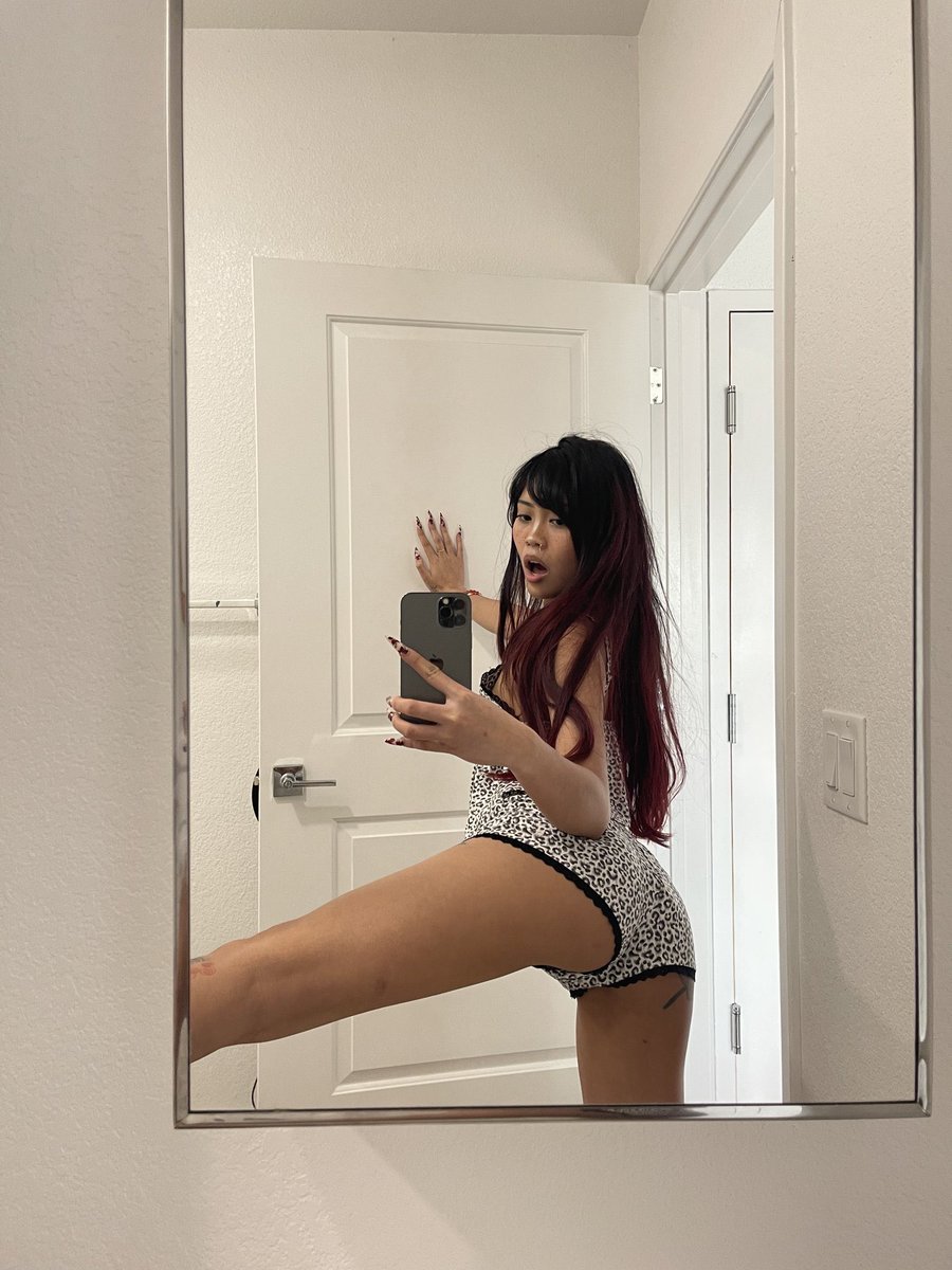 toasterstrude05's tweet photo. Available for meetup. Kindly send a DM to book an appointment. Ask for menu!! #BDSM #DominantAndSubmissive #Bondage https://t.co/bJj1bdr2w3