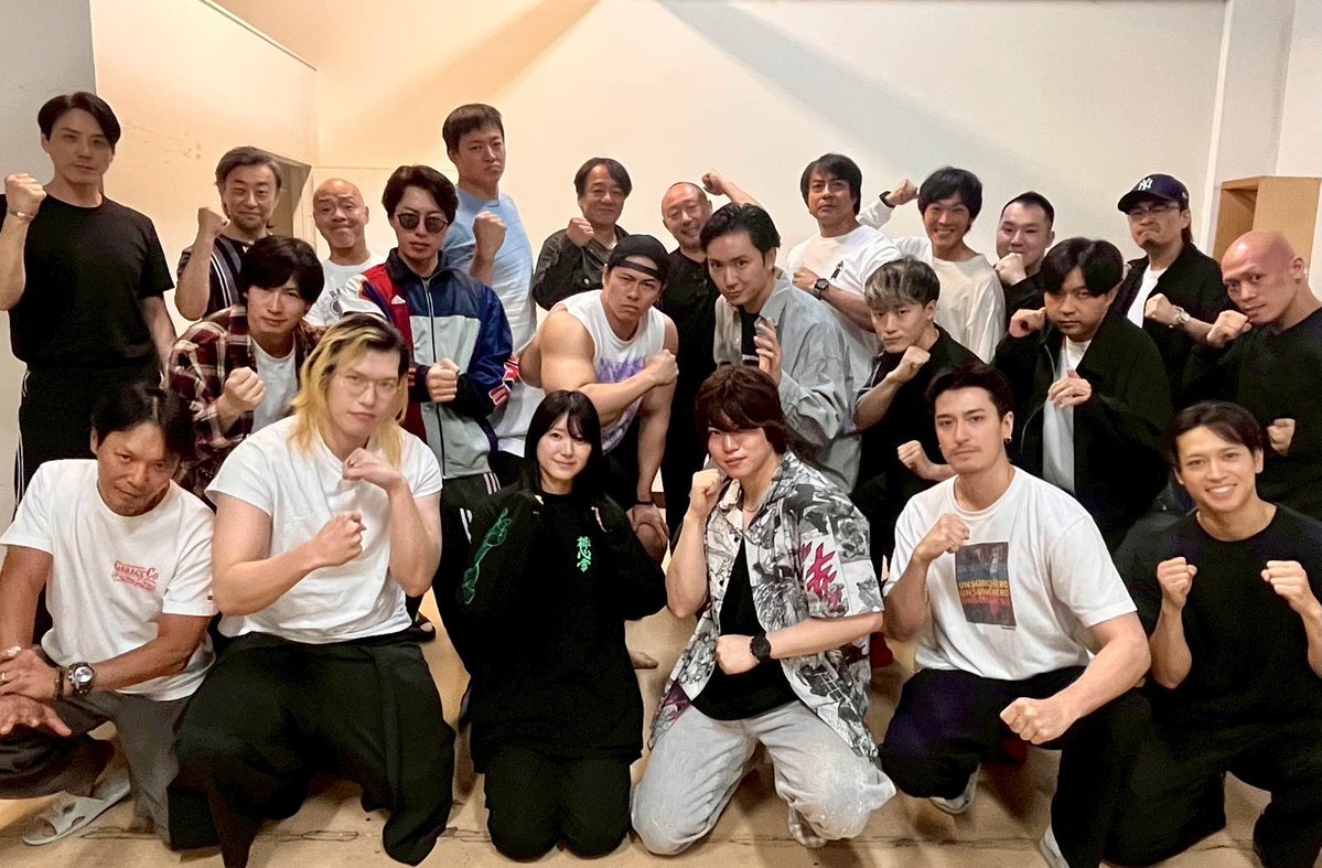 baki_stage's tweet photo. 本日『刃牙 THE GRAPPLER STAGE2 ー最凶死刑囚編ー』顔合わせでした🔥

キャストが大集結し、現場は早くも熱気と闘気に満ちあふれています🔥

🗓7月23日(木)〜7月28日(火)
📍新宿FACE

▽公式HP
https://t.co/ppA8c4KS2d
#刃牙ステ #刃牙 #バキ https://t.co/bCJQrkrls4