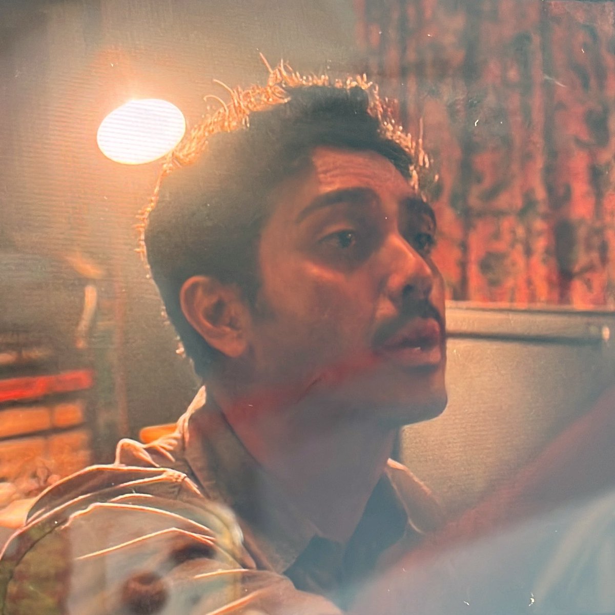 snahfoo's tweet photo. user snaf.u sangat kenyang hari ini.  terima kasih sekali lagi atas makan besarnya, @jokoanwar’s Nightmares and Daydreams.🔻 https://t.co/IfMiMFlOi9
