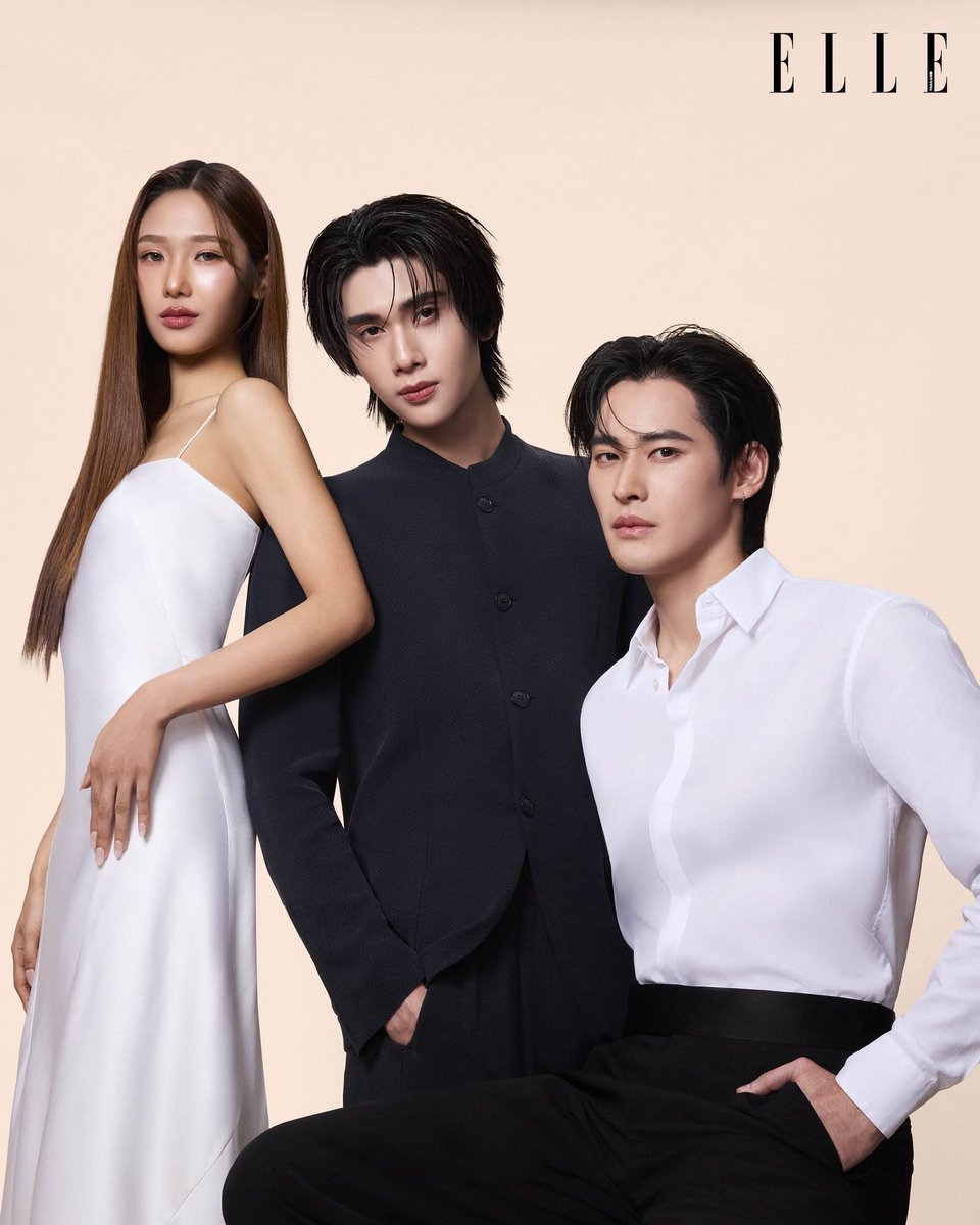 Trend4NTF's tweet photo. FILM ARMANI SI BA
#FilmXSiBloom

#ELLEDigitalCover เผยภาพแฟชั่นเซ็ตของเหล่า Giorgio Armani Thailand Fragrance Ambassador ทั้ง เก้า นพเก้า, ดัง ณัฎฐ์ฐชัย และ ฟิล์ม รชานันท์ ที่มาถ่ายทอดคาแรคเตอร์ที่มั่นใจ มีระดับ เปี่ยมด้วยเสน่ห์ และร่วมสมัยของสองกลิ่นหอมใหม่ในตระกูลน้ำหอม Sì อย่าง Sì NUDE BLOOM และ Sì PASSIONE RED BLOOM ที่ผ่านการตีความที่ร่วมสมัยยิ่งขึ้น ถ่ายทอดเรื่องราวที่ทรงพลังและน่าดึงดูดของเสน่ห์ความเป็นผู้หญิงแบบ Sì ในปัจจุบัน ที่มีทั้งมุมมองที่นุ่มนวลและเย้ายวน แต่ยากที่จะลืมเลือนหรือละสายตา พร้อมใช้ชีวิตในเส้นทางที่เธอมั่นใจและเลือกเอง