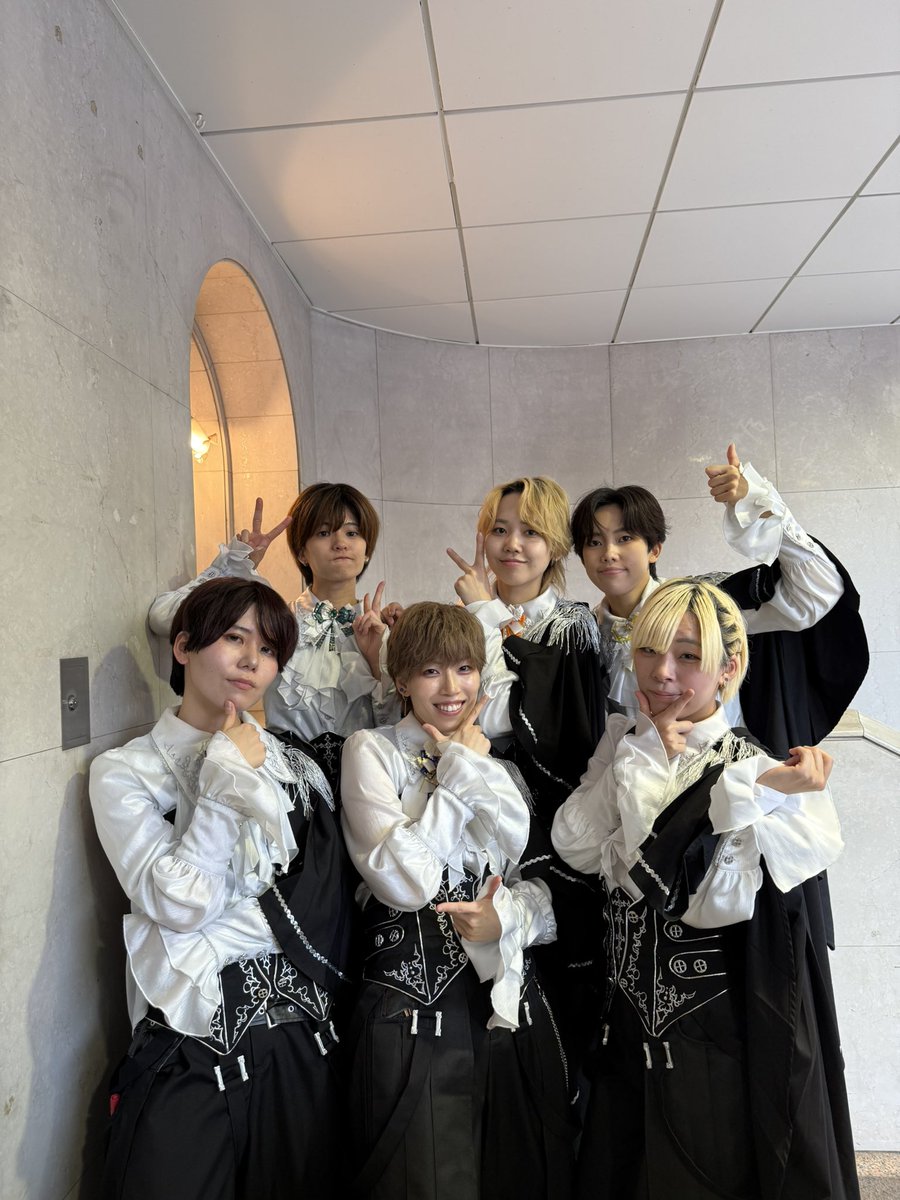prismprince2026's tweet photo. 『REKINDLE』
📍池袋Only you

ご来場誠にありがとうございました💎

🎵Neon Light
🎵Eternal Love
🎵Just To Be Free

次回LIVEは7/2（木）神田CLUB F#です🫶
是非お越しください🎤

 #prismprince
 #プリズムプリンス https://t.co/9kQk4u1UY8