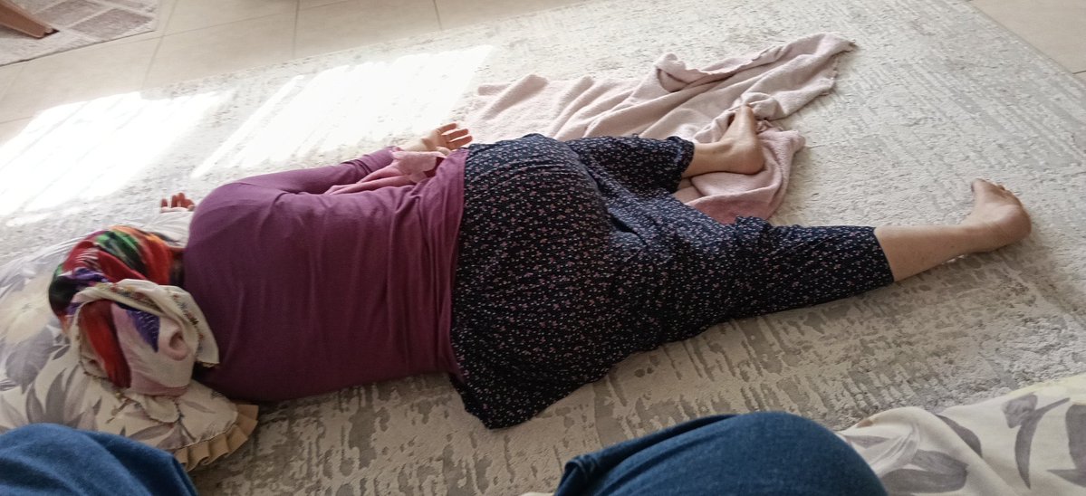 Henry86soft's tweet photo. Meri behn leti huie ass 
Iska size batou 🥵🥵 
Dm only real incest
Repost kro follow to see my sister https://t.co/Rgae7ngG9H
