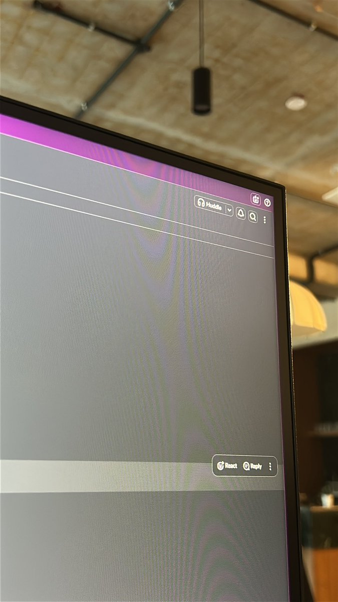 ohmdreams's tweet photo. ion know this slack and shi 😓 https://t.co/10MCs2qdXI