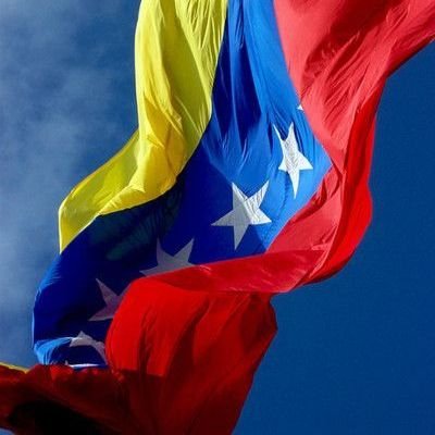 lapatriaprime10's tweet photo. Buenos días estimados amigos, con el esfuerzo y participación de todos saldremos adelante, un pueblo victorioso nunca se rinde, Venezuela vencerá! 
#LaUnionNosHaceIndetenibles https://t.co/QxPRh8YmyL