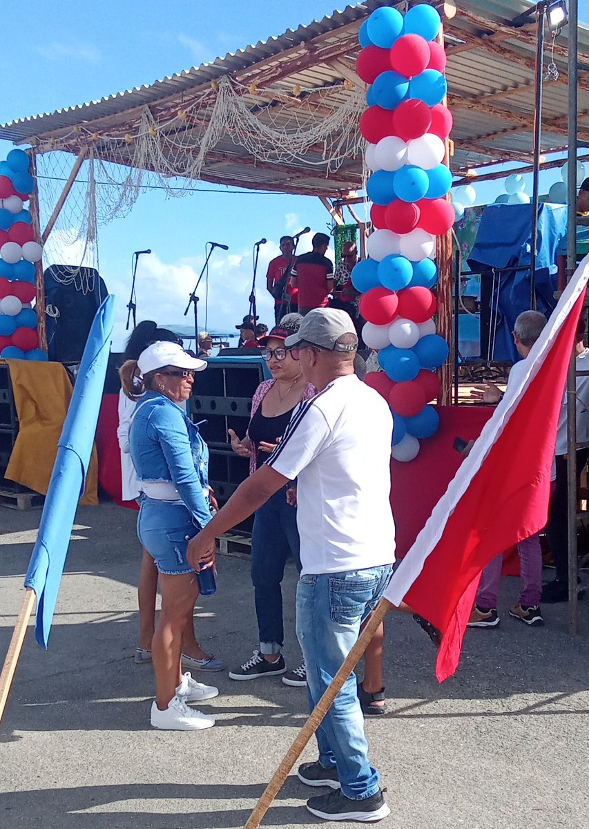 BaracoaT's tweet photo. #ConElPieEnElEstribo
#CubaEstáFirme 
@Baracoae@educa_gtmo @DtoraGEduBcoa.
#CubaMined
Inauguración del verano 2026 en Baracoa, está vez el acto provincial con la participación de las máximas autoridades de la provincia.
Cuál mejor escenario que la ciudad primada. https://t.co/Lb1HLIk9Hh