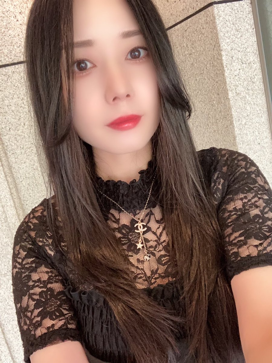 Inear_official's tweet photo. やっとこさ髪切り申した！✂️ https://t.co/7UZPc2KT7D