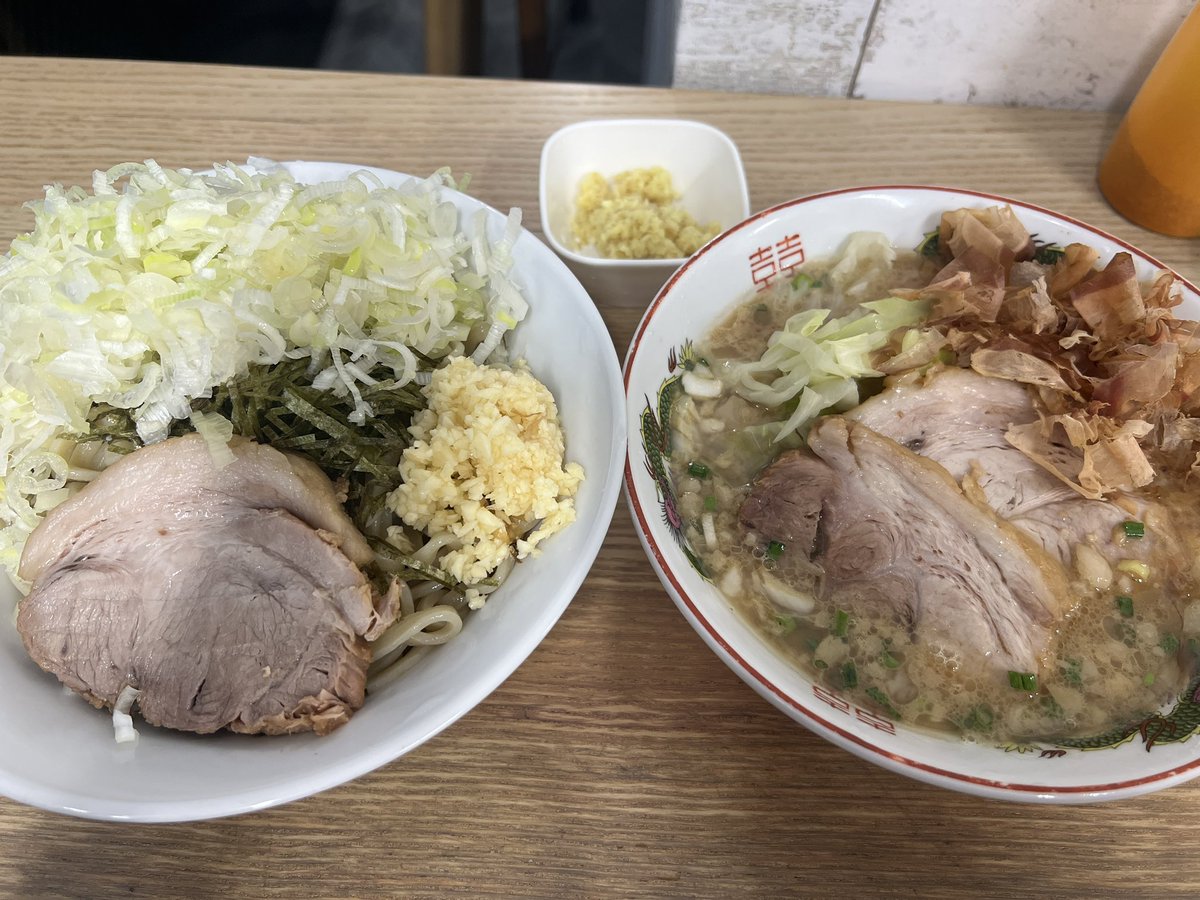 lyfcve's tweet photo. ハイパーファットン
まかつけ

車の点検の間に薬味たっぷりで美味しい！！！ https://t.co/JD10LcSO4a