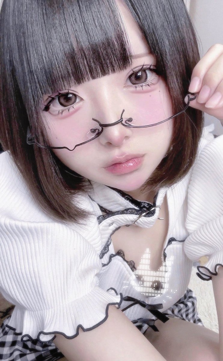 llvvll_i's tweet photo. ✮*

 #自撮り界隈 https://t.co/rBZZSzMKVn