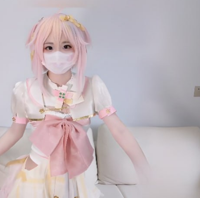 mollymfg's tweet photo. 网红萝莉嫩妹【嫩小兔】幻境穿越美梦成真 粉嫩萝莉主动求要（完整版在主页） https://t.co/8jOGBpVTXC