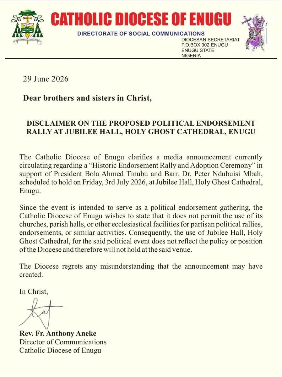 RealQueenBee__'s tweet photo. Happening in Enugu State Nigeria: 
The APC is ready to go any length, including dragging the Church into their selfish political agenda.

Although, I trust the Catholic Church to deal with this rubbish. I may not say the same for RCCG/