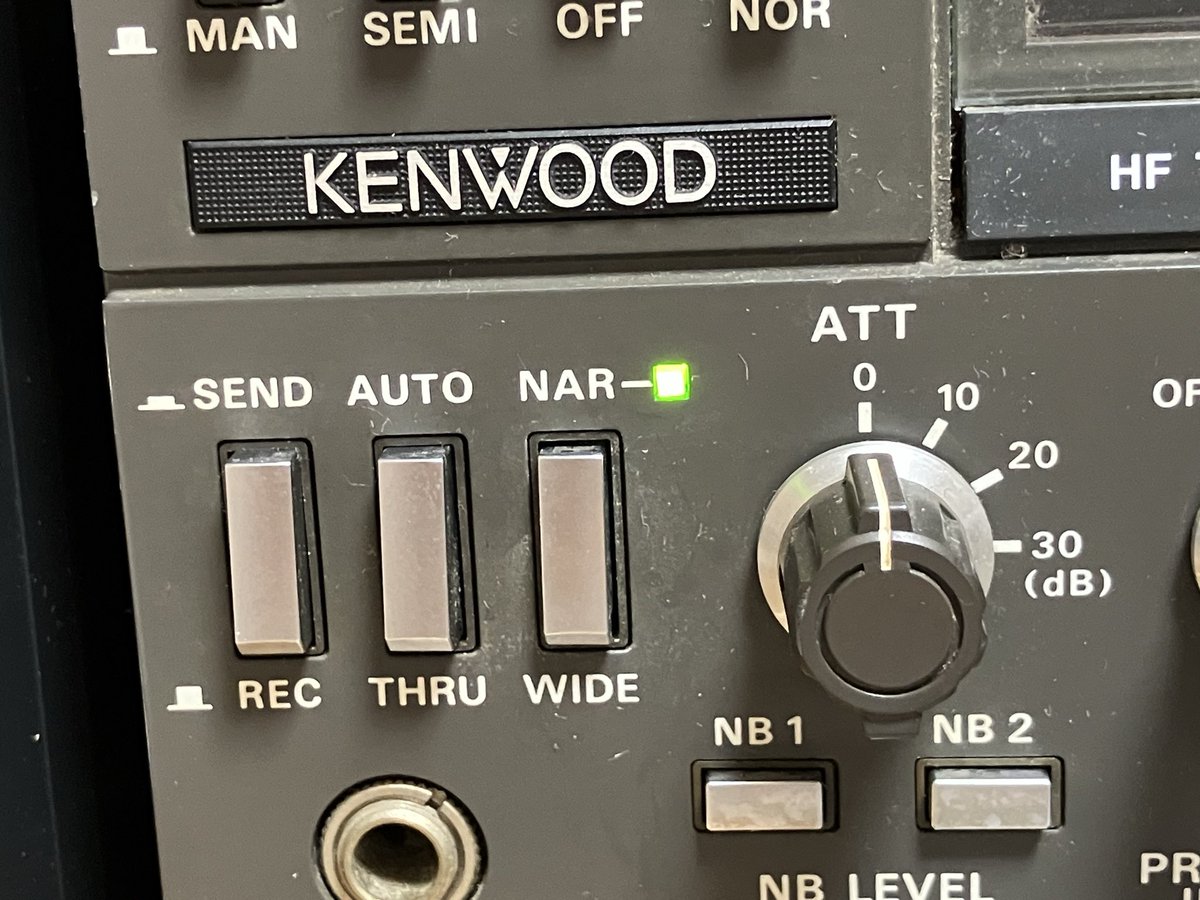やっと復活したTS-940Sでしたが、500HzのCWフィルタに切り換えると無音