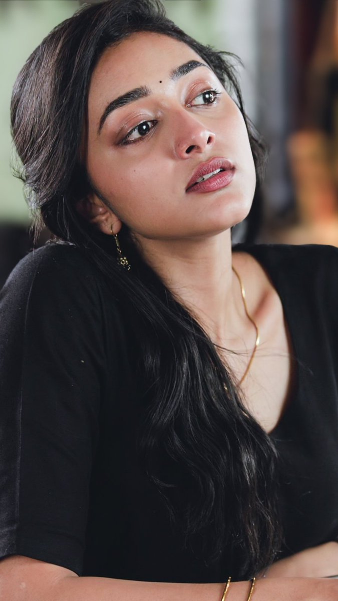 PVBharath14's tweet photo. #PreityMukhundhan🖤😘 https://t.co/Vkp85au8pD