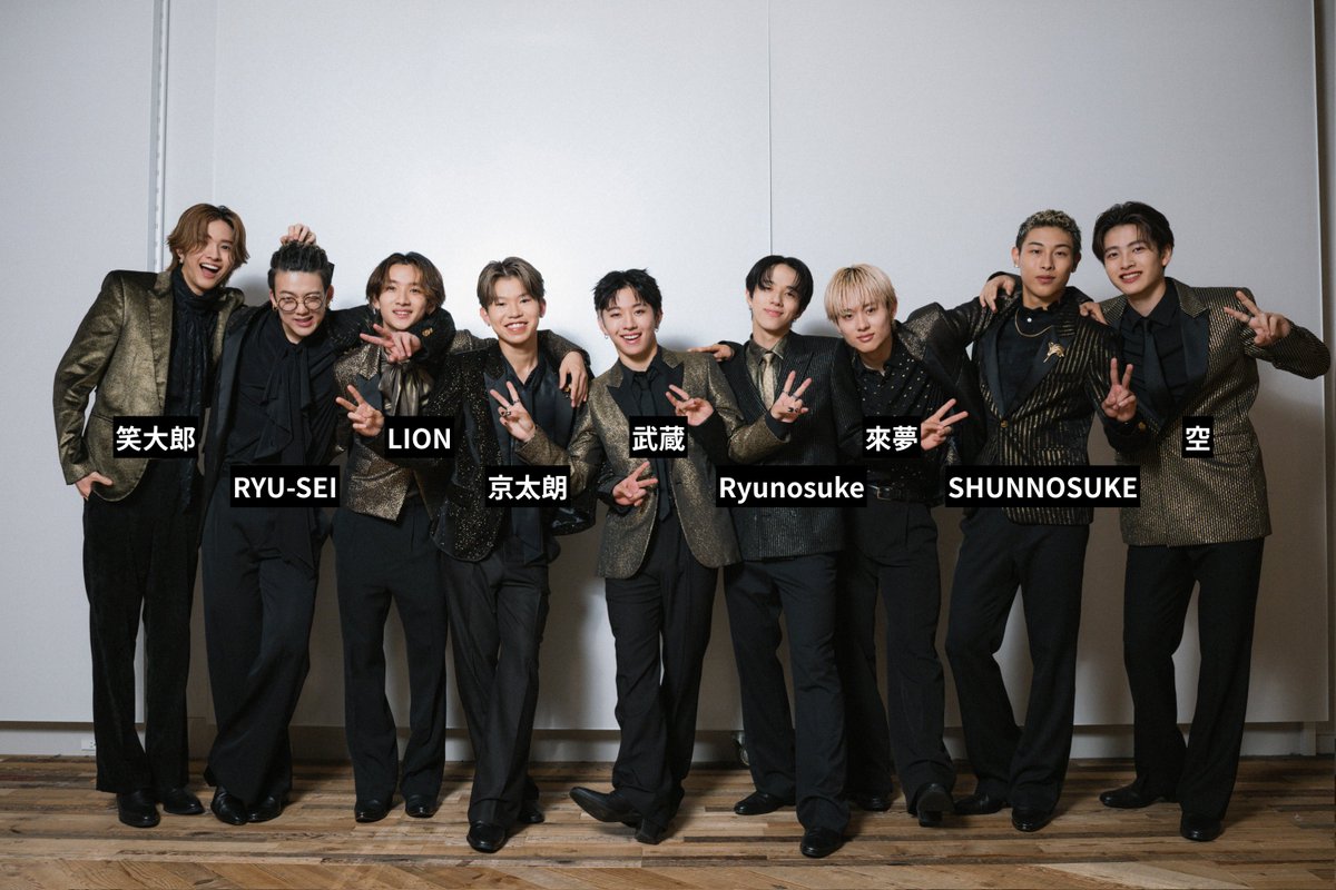 ldh_scream's tweet photo. 👑𝗗.𝗟𝗘𝗔𝗚𝗨𝗘 𝟮𝟱-𝟮𝟲 𝗔𝗪𝗔𝗥𝗗𝗦 𝗦𝗛𝗢𝗪👑
￣￣￣￣￣￣￣￣￣￣￣￣￣￣￣￣
🥇年間最優秀楽曲
 𝗧𝗵𝗲 𝗗𝘆𝗻𝗮𝘀𝘁𝘆 𝗳𝗲𝗮𝘁. 𝗭𝗲𝗲𝗯𝗿𝗮
🥉FAVチームランキング3位

を受賞いたしました🎉

皆様の応援があったからこそ、いただくことができた賞です。
いつもたくさんの声援、誠にありがとうございます！
初参戦となった今シーズンの思い出深い楽曲です。
これからもたくさん聴いていただけると嬉しいです🎧

来シーズンは更なる高みを目指します📣
これからもLDH SCREAMをどうぞよろしくお願いします🌟

✦ 𝗟𝗗𝗛 𝗦𝗖𝗥𝗘𝗔𝗠 ✦
來夢／RYU-SEI／笑大郎／京太朗／LION／Ryunosuke／SHUNNOSUKE／武蔵／空／航生

TEAM DIRECTOR：NAOTO (@Naoto_EX_3JSB_ )
CREATIVE PRODUCER：SHIGE 
CREATIVE PRODUCER：Dee 
--------------
🎧𝗧𝗵𝗲 𝗗𝘆𝗻𝗮𝘀𝘁𝘆 𝗳𝗲𝗮𝘁. 𝗭𝗲𝗲𝗯𝗿𝗮
LYRICS：Zeebra
COMPOSITION:XLII, Zeebra, DJ DARUMA
https://t.co/kP2RdYeVc4
🎥𝗥𝗢𝗨𝗡𝗗.𝟭 𝗣𝗲𝗿𝗳𝗼𝗿𝗺𝗮𝗻𝗰𝗲 𝗠𝗼𝘃𝗶𝗲
https://t.co/NdzdFMsg2N

#Dリーグ @dleague_jp
#LDHSCREAM
