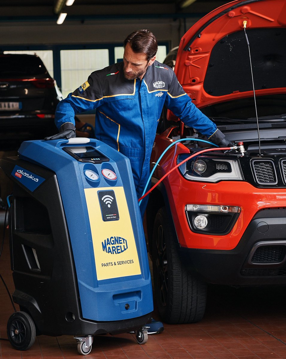 MMarelli_PS's tweet photo. 🌡️ When temperatures rise, performance matters.

Magneti Marelli Parts &amp; Services' Alaska A/C stations support workshops with smart recovery, recycling &amp; recharge for every vehicle type.

Discover more here 👉https://t.co/imhJJaTi5i https://t.co/7YKsoDzU40
