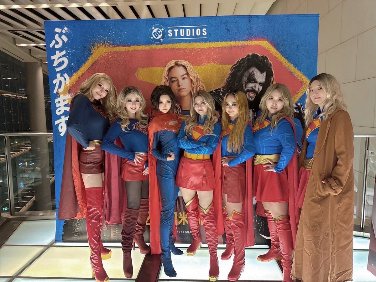 R_cos_77's tweet photo. SuperGirl Assemble👊💫 https://t.co/bPW8lbBtkT