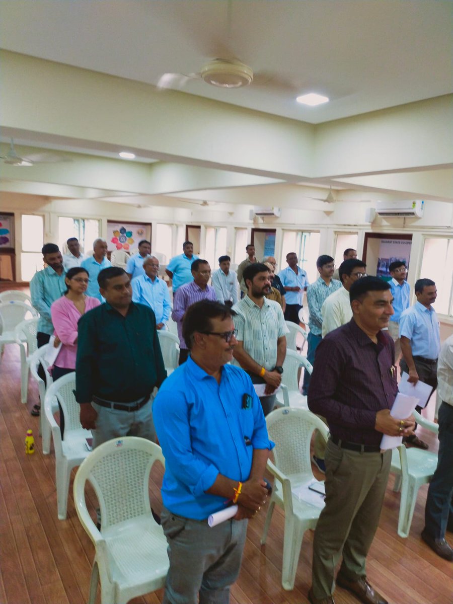 GSCU1960's tweet photo. 🤝 Cooperative Pledge Day | #CooperativeWeek2026
Gujarat State Cooperative Union marked the beginning of Cooperative Week by taking the Cooperative Pledge, reaffirming our commitment to cooperation, unity, and service.
🌱 Together We Pledge Together We Prosper.
 Jai Sahakari! 🤝 https://t.co/dNnAnvDKQt