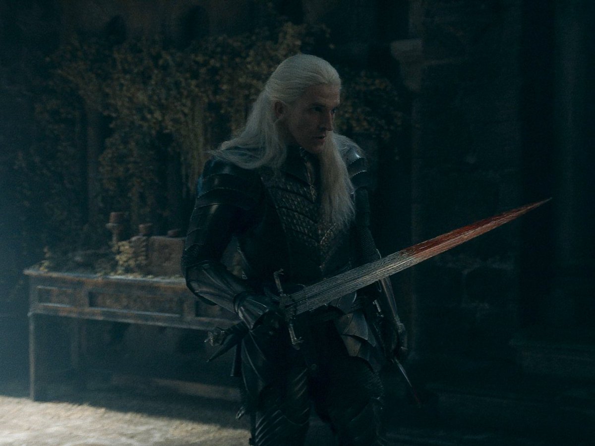 housethedragons's tweet photo. 🚨 Notícia horrível para os fãs do Caolho: Aemond Targaryen NÃO APARECERÁ nos próximos 2 episódios!

#HouseoftheDragon https://t.co/QbGSQO4hKL