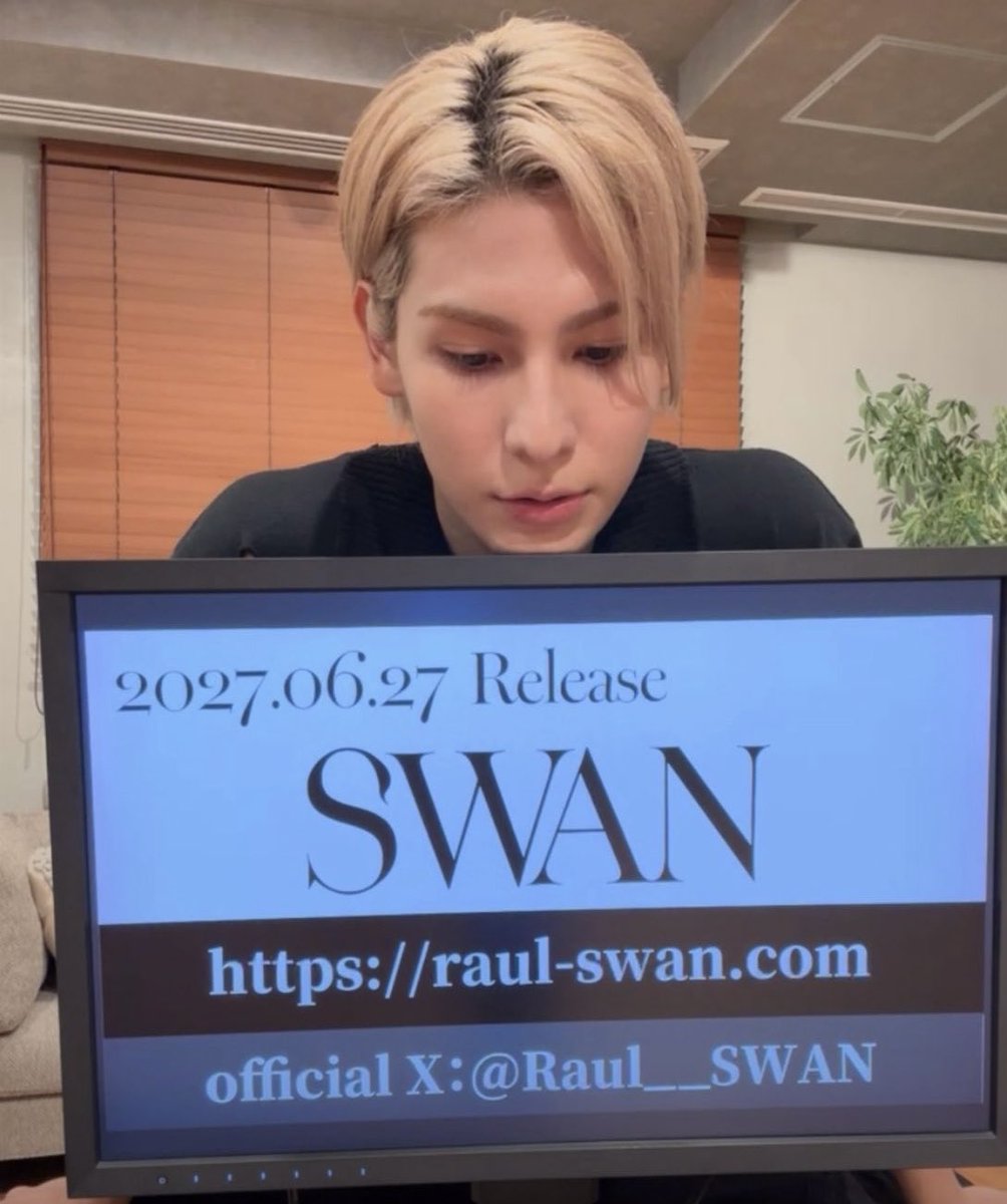 Raul_S2_'s tweet photo. ボリューム楽しみ🦢
#RAUL_SWAN
#RAUL1stPHOTOBOOK_SWAN https://t.co/TvZrOtoAb8
