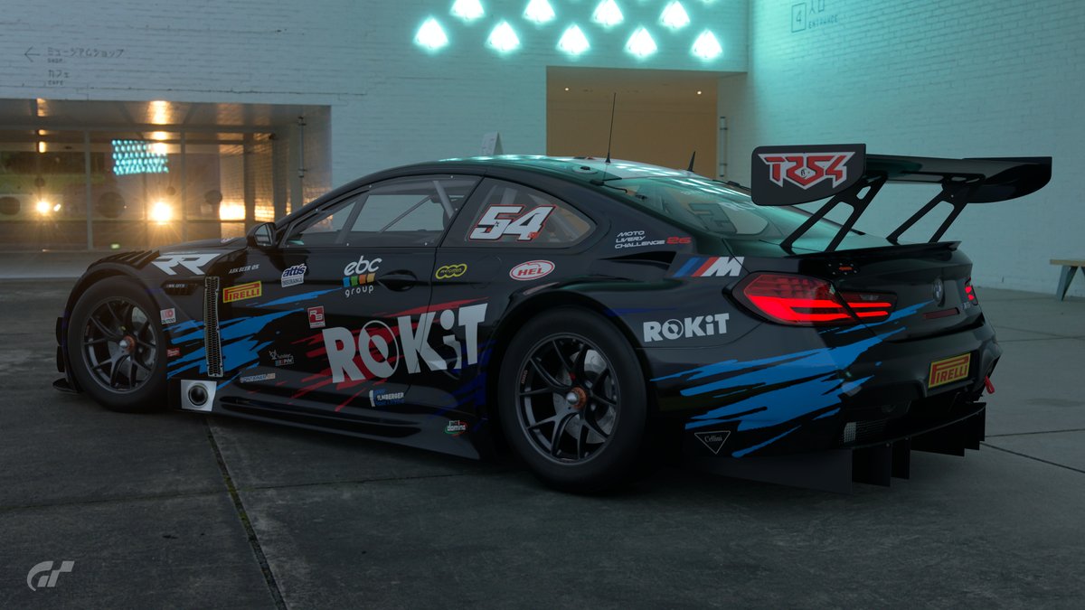 lp400s237's tweet photo. M1000 RR 2024 WSBK ROKiT No.60
#MotoLiveryChallenge 
#GT7_MLC26 
#GT7Livery 
#GT7

サーチバン対策中に回覧していない期間に恐らくアナウンスがあったんだと思いますが、すっかり見逃していまして…。

１時間半の突貫工事ですが完成しました(笑)

https://t.co/9yysn70rM8 https://t.co/nEzwCG80M7
