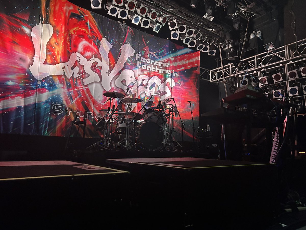 mkpgsskm's tweet photo. 我らが九州 福岡DRUM LOGOS

今年は体調噛み合わずで、箱ベガスの前方はなんと半年ぶり…燃え尽くした🔥初期衝動の対バンなのでJust Awakeはかなり響いた

ヤバさん。ありぼぼスマイルに全て奪われた😇DANCE ON TANSUは私も凄く好きな曲だからそーくんリク感謝

ラ後は毎度のもつ鍋おおやま！最強🔥 https://t.co/gXgBM0Hw9A
