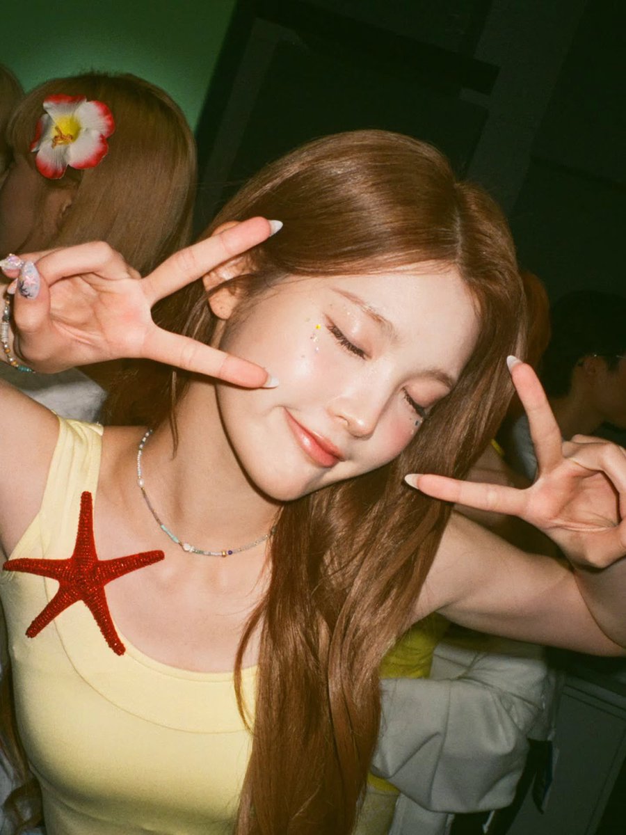 ibutteruuu's tweet photo. 260627 음악중심 FD 인스타그램 #에이나 https://t.co/wWkMkD2KjI