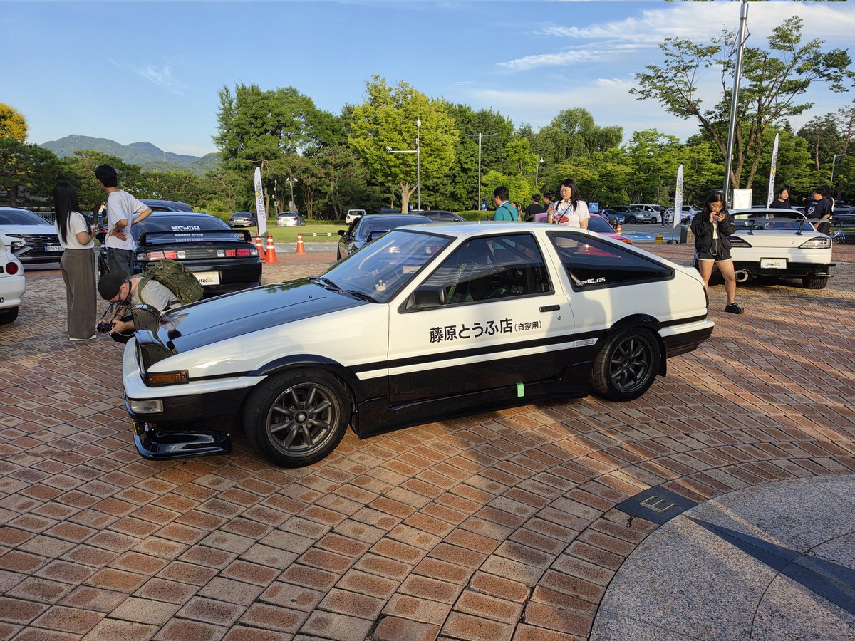 mh060412's tweet photo. Initial D https://t.co/McCTi5haHy