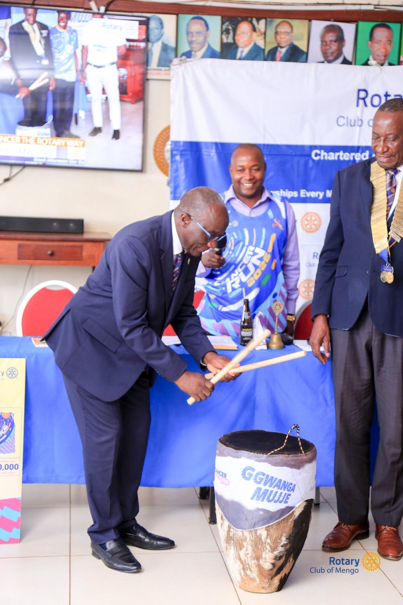 UgRotaryCancerP's tweet photo. The @rcmengo officially confirmed their participation in the #CancerRunUg26 under the theme: #GgwangaMujje come 30th August 2026

Join us too as we make a difference in the lives of those battling with ♋️ by registering using the link 👇: https://t.co/pUEmJJooYN to secure your running kit. #RotaryEyamba