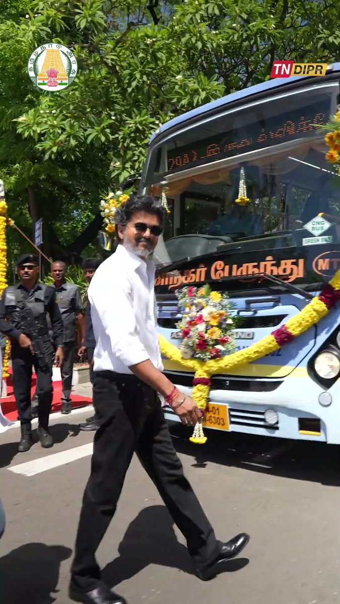 VijayFansPage's tweet photo. #CMVijay https://t.co/LiHkbxAkcj