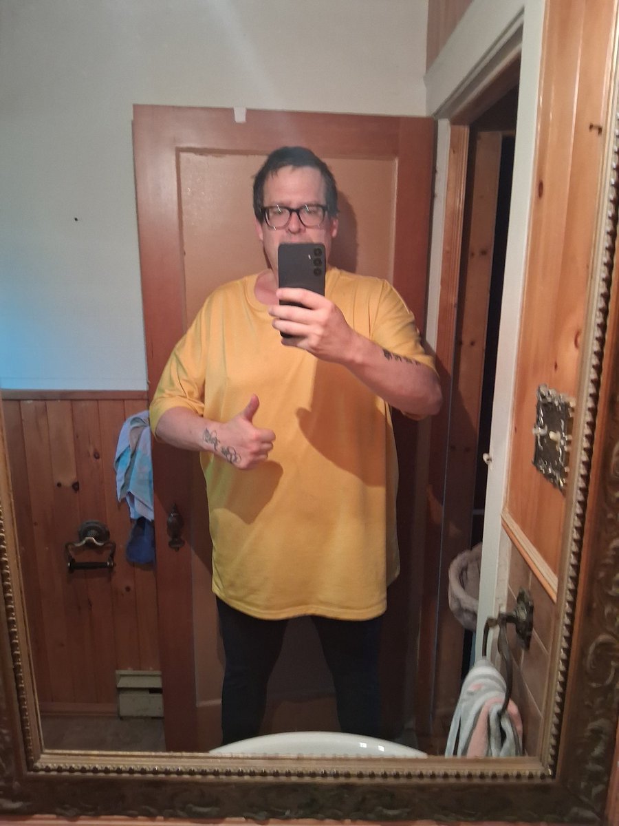 AkimIwane's tweet photo. Ce matin je suis a 305 lbs 😁😁😁😁 pas ozimpic pas de opération pour perdre du poids. Entraînement 5 jours semaines 2h30 et une alimentation saine. Tout sa a avoir arrête de fumer le 12 septembre 2025. 👍👍👍👍👍💪💪💪💪 https://t.co/N31kzNIjc5
