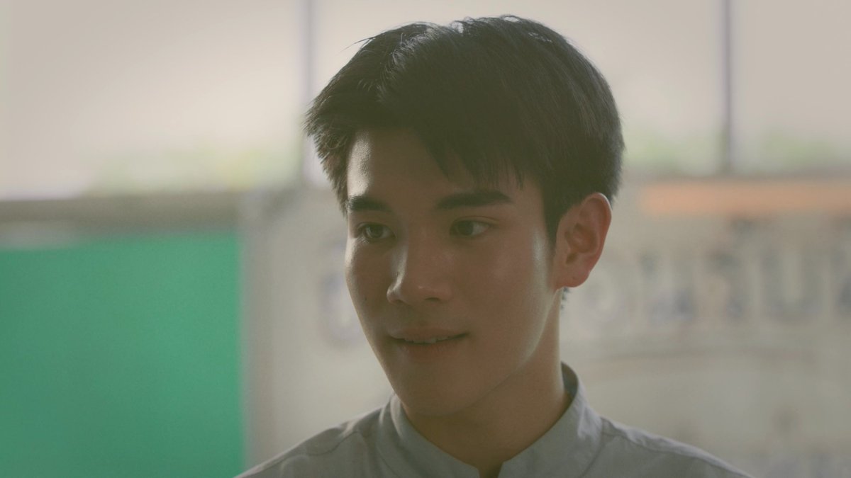 GMMTV's tweet photo. จังหวะนี้คือพี่โจแอบรู้อะไรป่ะ 👀
#TicketToHeavenEP5
@tawattannn @Sea_tawinan https://t.co/B2z4p5sGYB