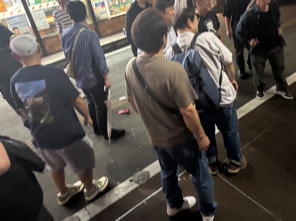 YonohaYono's tweet photo. 今日の🍻現場
そして、明日は浅草に行くことに😂 https://t.co/NTHHm5YIBK