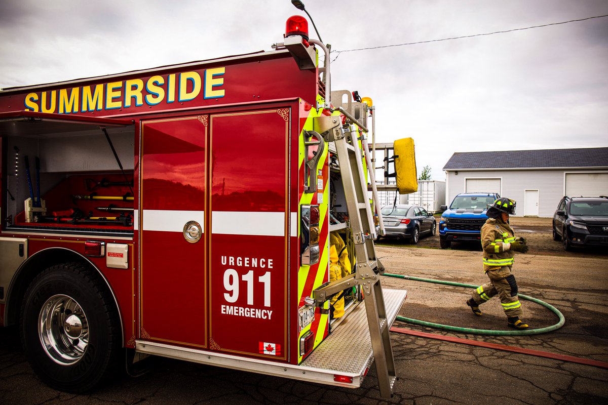 SummersideFire's tweet photo. 📸 Vehicle Fire - Saturday June 27
#SummersideFire https://t.co/axcGaFsKV2