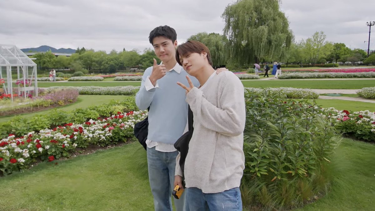 xunhuas's tweet photo. The EXO maknaes 🥹🫳🏻 https://t.co/RVUhScT23p