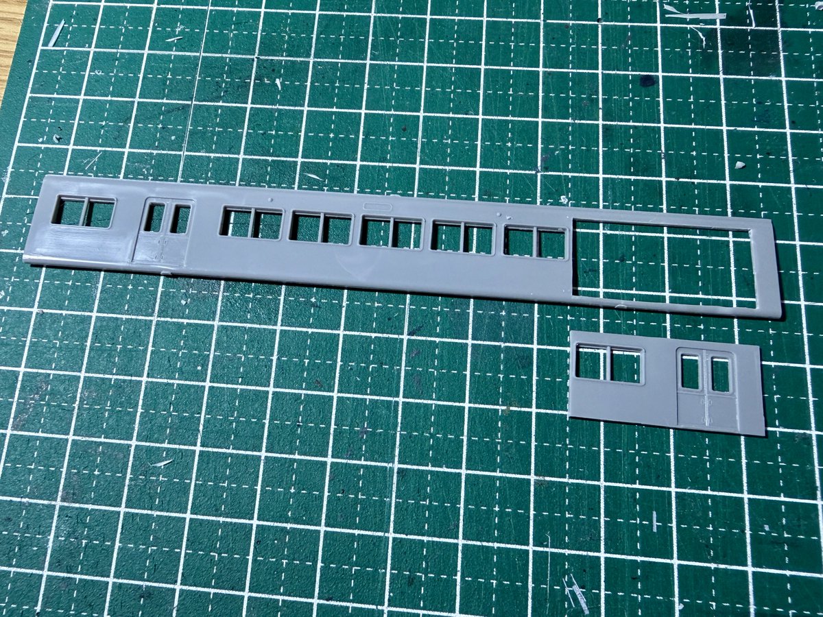 rm_snowrabbit's tweet photo. こんなんやってみます #エコノミーキット #阪急キットを作ろう https://t.co/TtX1GoeBUZ