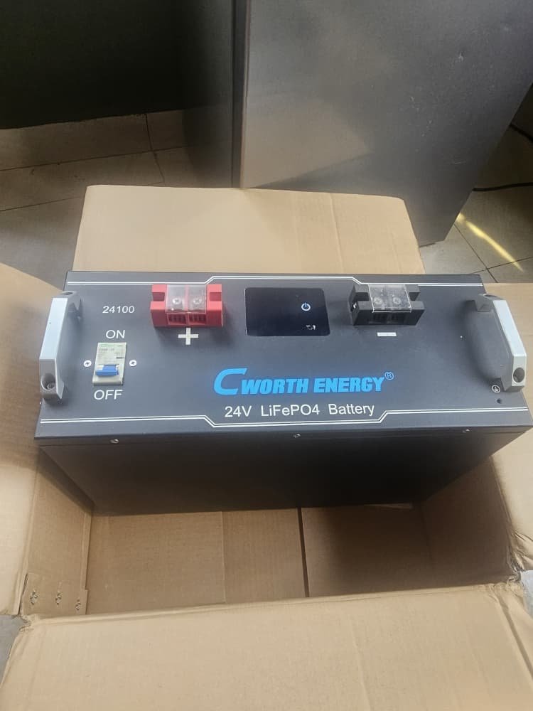 royalties_pc's tweet photo. DECLUTTER SALES

3.5kw Firman Hybrid inverter

2.5kwh Cworth Lithum battery 

330w kartel solar panel × 4

Very long cable for connection 

Price: ₦1.1m

Location: Oojo, Ibadan https://t.co/Ws0mjBMgUn