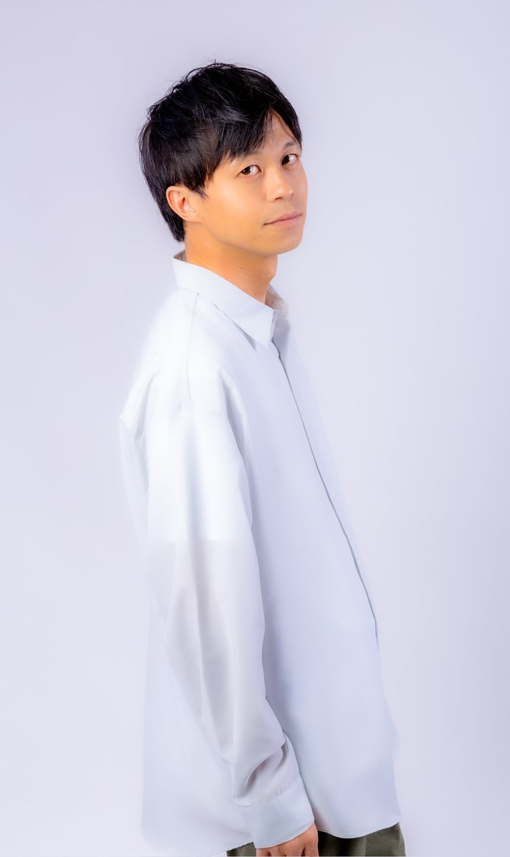 oza0630's tweet photo. この度御縁があり演劇集団イルカボーイズさんの朗読劇『夜をひとつまみ』に出演させていただくことになりました🌱

苦しくも優しい物語。
この世界を生きれることに感謝。
全身全霊でお届けするので��非間近で見て感じていただけたら嬉しいです！
チケット予約開始してます☺️

#ロングラン公演 https://t.co/J6dbiky6lt