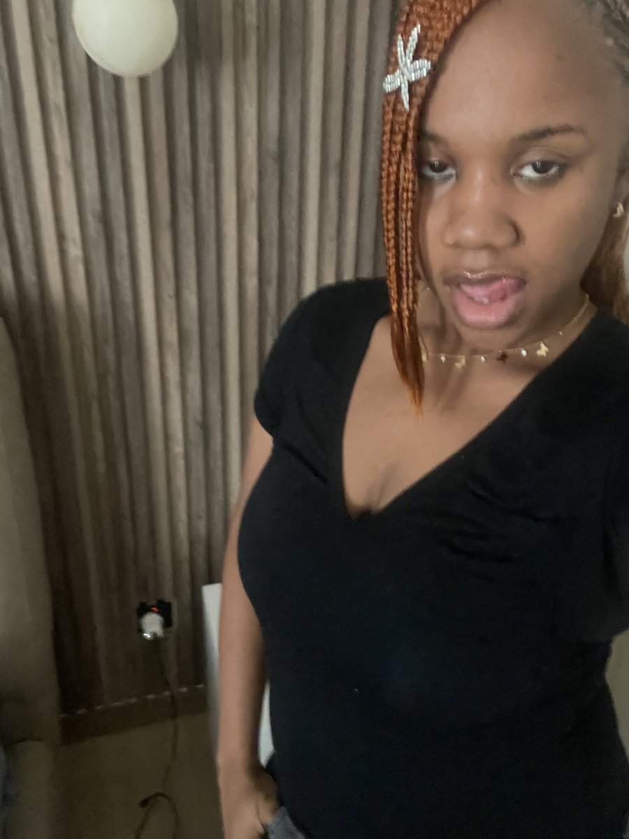 afroreekah's tweet photo. https://t.co/KUKLVXndF5