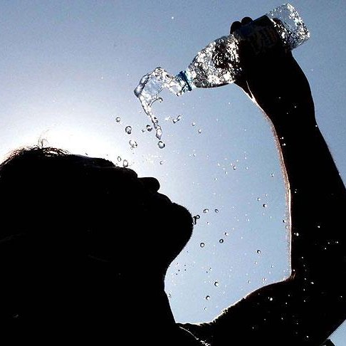 bosunatiklama's tweet photo. Türkiye'ye Afrika'dan yeni bir sıcak hava dalgası gelecek. https://t.co/iGsoh9ZVH7