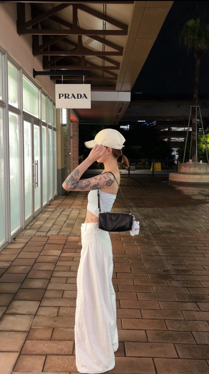 assoonas66_h's tweet photo. 跟我在戶外野戰好嗎 🤭 https://t.co/1HdY785TGe