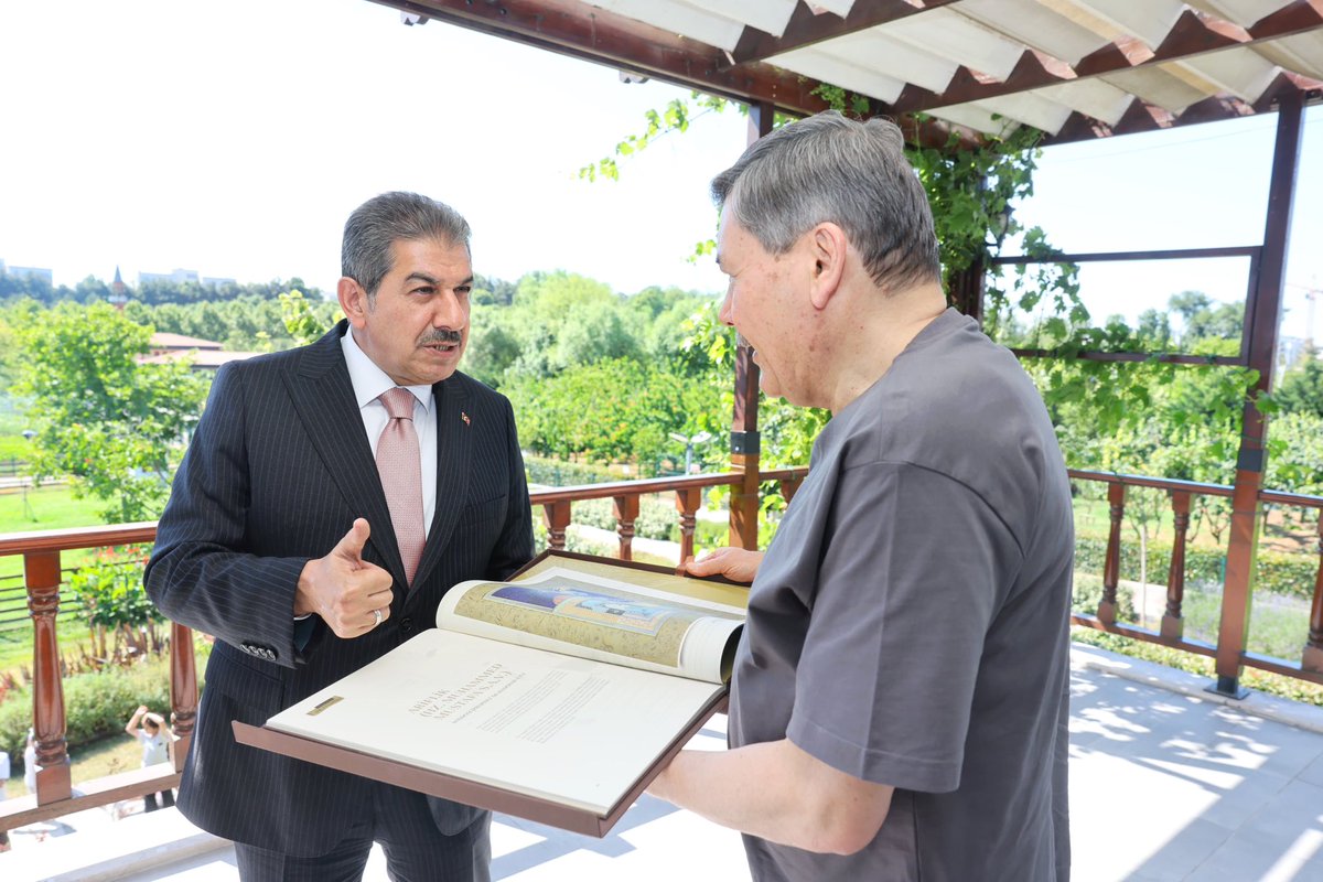 tevfikgoksu's tweet photo. Önceki dönem Ankara Büyükşehir Belediye Başkanımız Melih Gökçek ağabeyimizi, Prof. Dr. Sadettin Ökten Şehir Düşünce Merkezimizde misafir etmekten büyük memnuniyet duyduk.

Esenler’de hayata geçirdiğimiz projeleri anlatarak kendisiyle istişarelerde bulunduk. Tecrübelerini dinleme imkanı elde ettik. Katkılarından ve nazik ziyaretlerinden ötürü değerli Başkanımıza teşekkür ediyor, sağlık ve afiyet diliyorum. @06melihgokcek