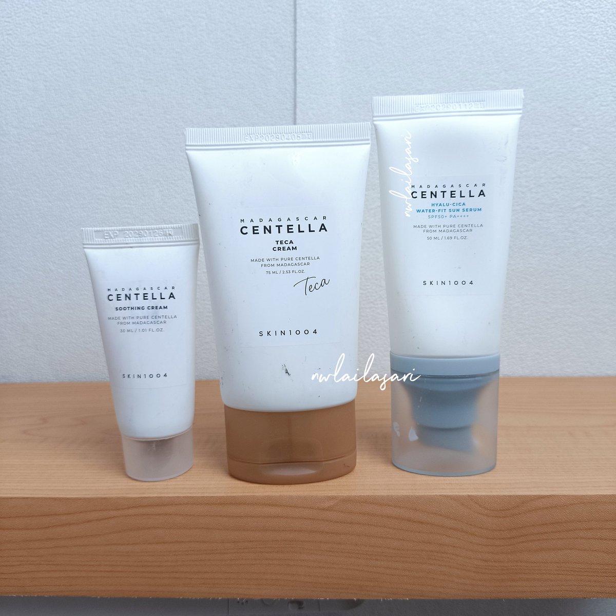 nwlsari's tweet photo. NIATNYA NYOBA DOANG, KOK MALAH KETAGIHAN😭
3th berjuang sm kulit yg super ngamuk, skin barrier rusak, iritasi, gatal, bruntusan, meradang kemerahan. 

Iseng nyoba moist mini sizenya. Lahkok enak, jd ketagihan beli full size nya, beli ss nya dan sekarang toner exfonyaaa😭😭 https://t.co/tB0LZOndhS